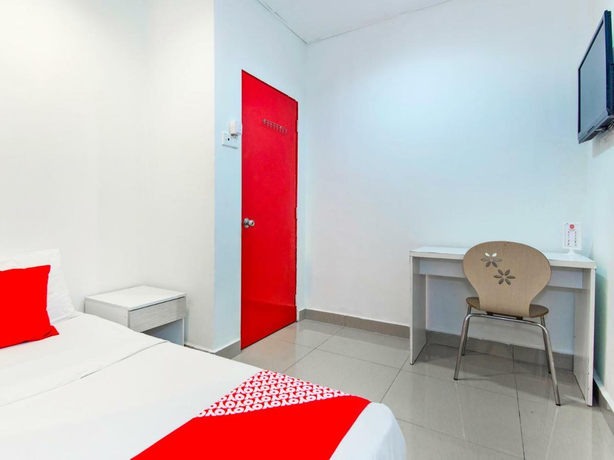 Oyo 304 Zero Hour Hotel Куала-Лумпур Экстерьер фото