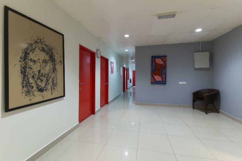 Oyo 304 Zero Hour Hotel Куала-Лумпур Экстерьер фото